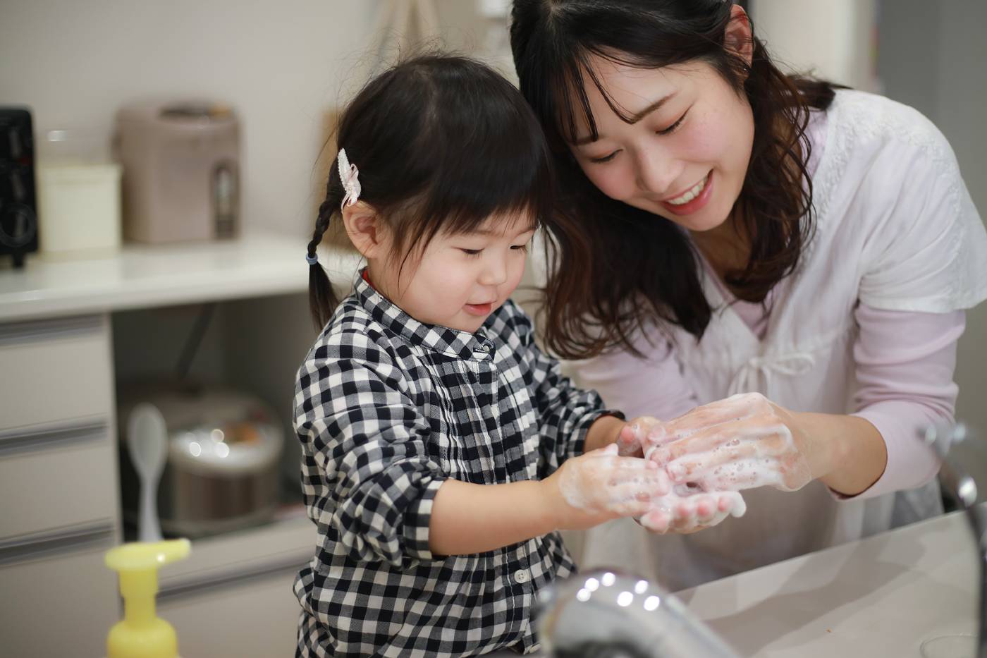 How to Teach Hand Washing to Preschoolers