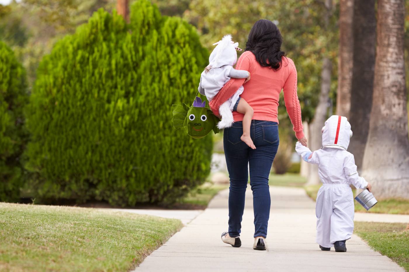 Halloween etiquette: What's too sexy for a costume or too old for  trick-or-treating?