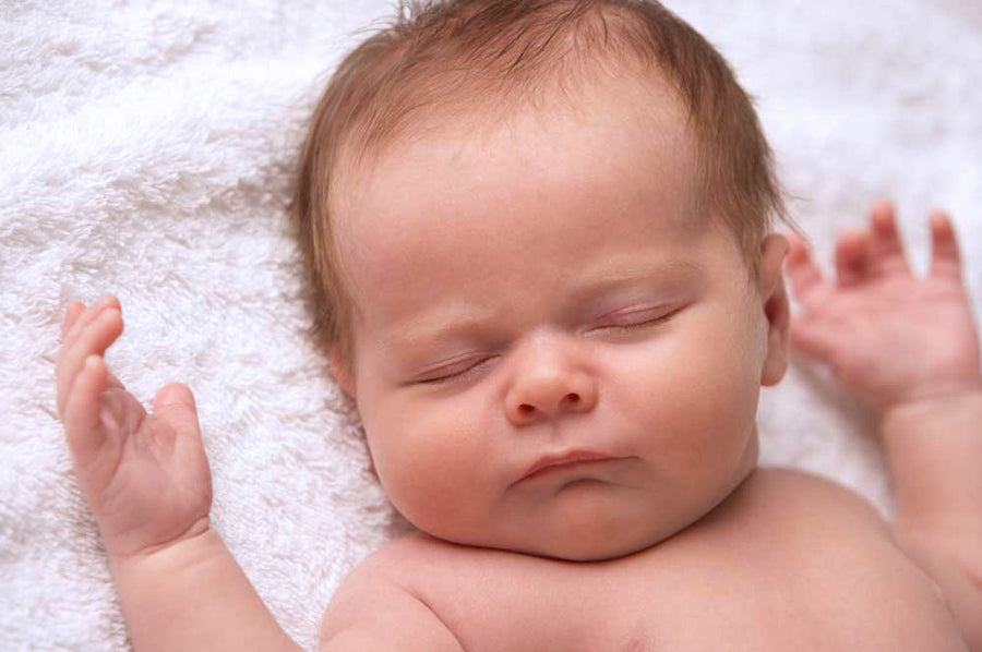 Waking A Sleeping Baby And Other Common Baby Myths – Happiest Baby