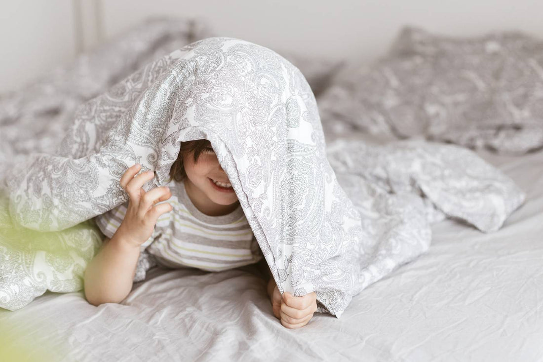 When Can Babies Sleep With a Blanket? Happiest Baby