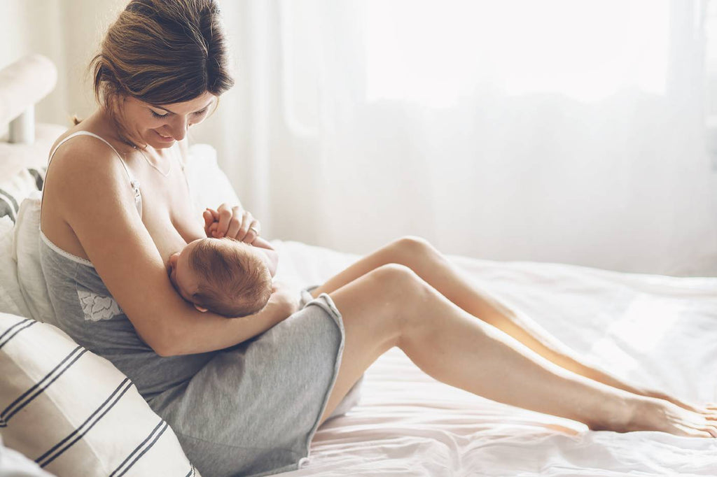 https://www.happiestbaby.com/cdn/shop/articles/bigstock-Loving-mom-breastfeeding-her-n-327823648_1024x1024.jpg?v=1644630582